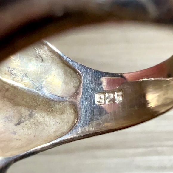 Vintage Designer (ND) Heavy Sterling Silver Triple Sculpted Dome Ring, Size 8 - Picture 6 of 10